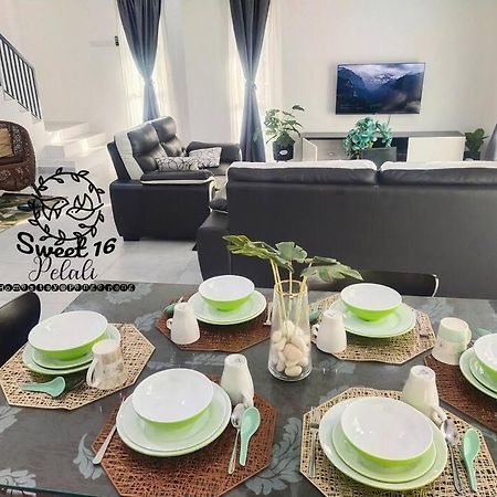 Sweet 16 Pelali Homestay Pengerang Eksteriør billede