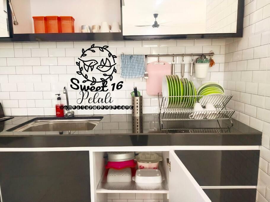Sweet 16 Pelali Homestay Pengerang Eksteriør billede
